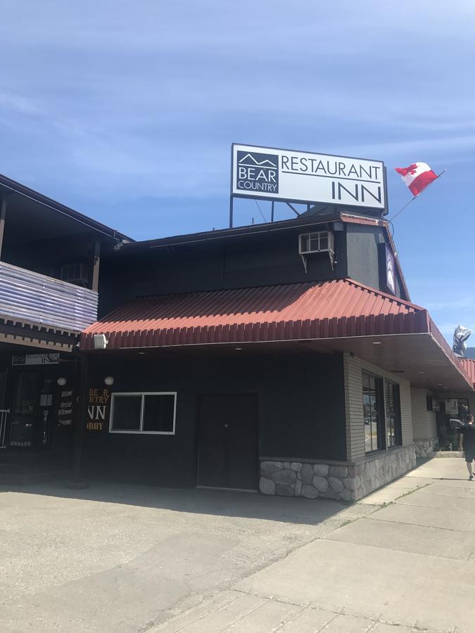 Bear Country Inn 特雷斯 外观 照片